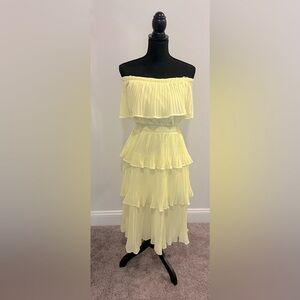 IDEM DITTO Yellow Off Shoulder Tiered Pleated Pale Yellow Dress - Size Medium